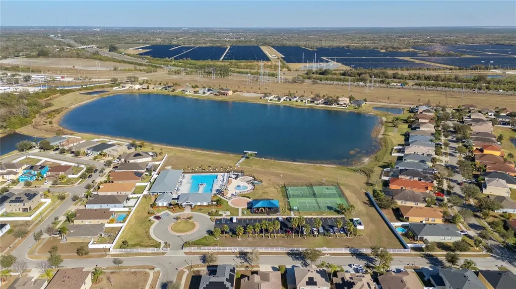 2626 Yukon Cliff Drive Ruskin FL 33570