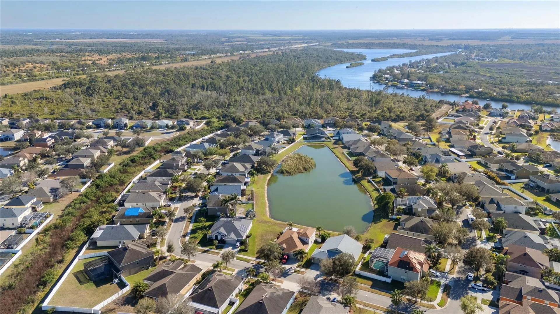2626 Yukon Cliff Drive Ruskin FL 33570