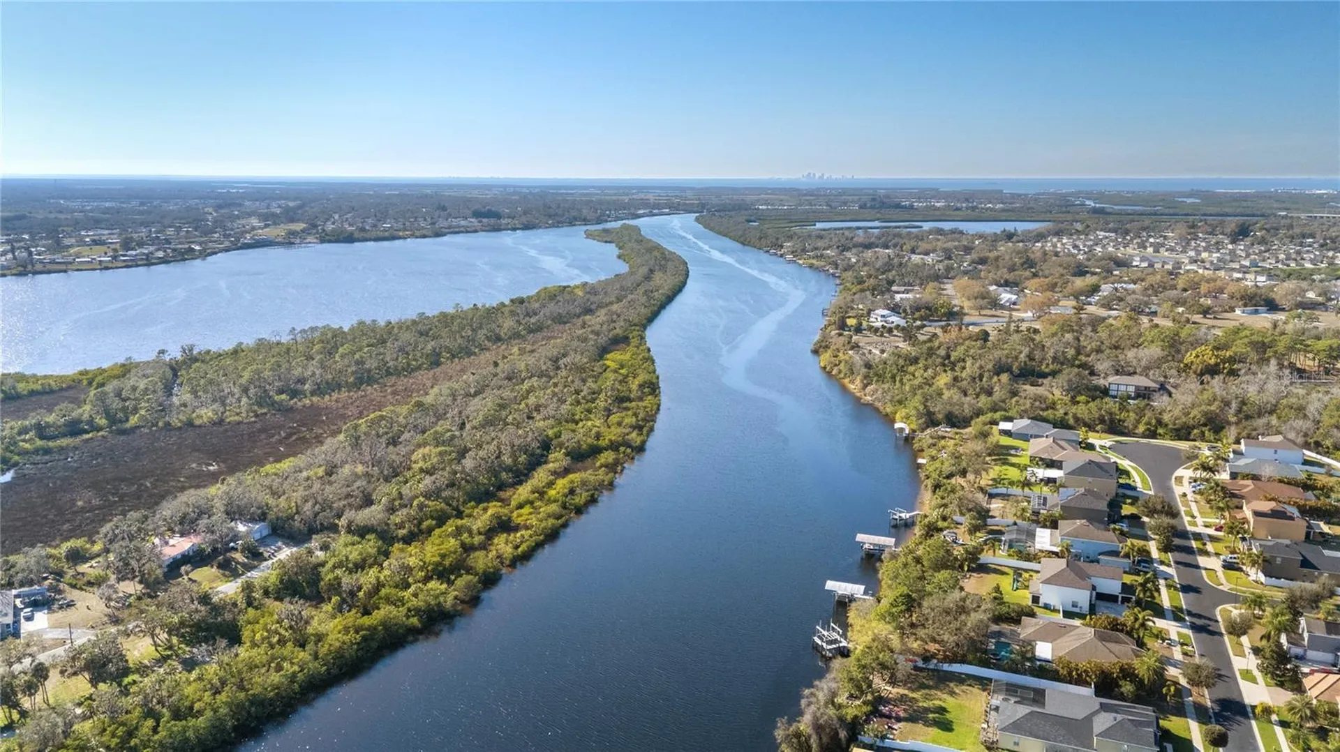 2626 Yukon Cliff Drive Ruskin FL 33570