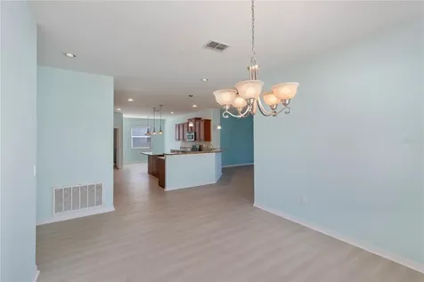 2626 Yukon Cliff Drive Ruskin FL 33570