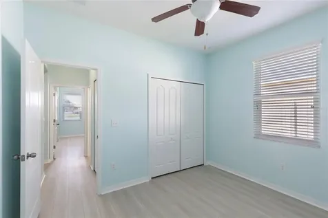 2626 Yukon Cliff Drive Ruskin FL 33570