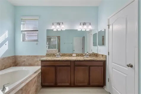 2626 Yukon Cliff Drive Ruskin FL 33570