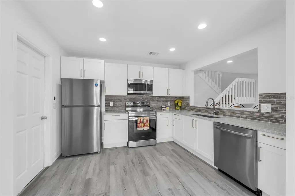 4402 Ring Neck Road Orlando FL 32808