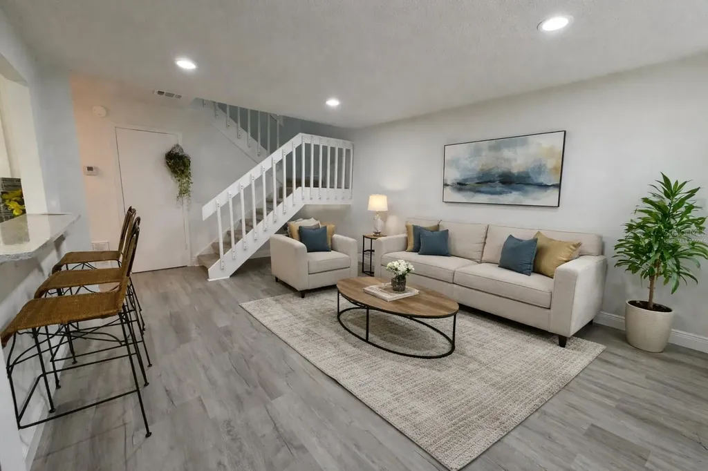 4402 Ring Neck Road Orlando FL 32808
