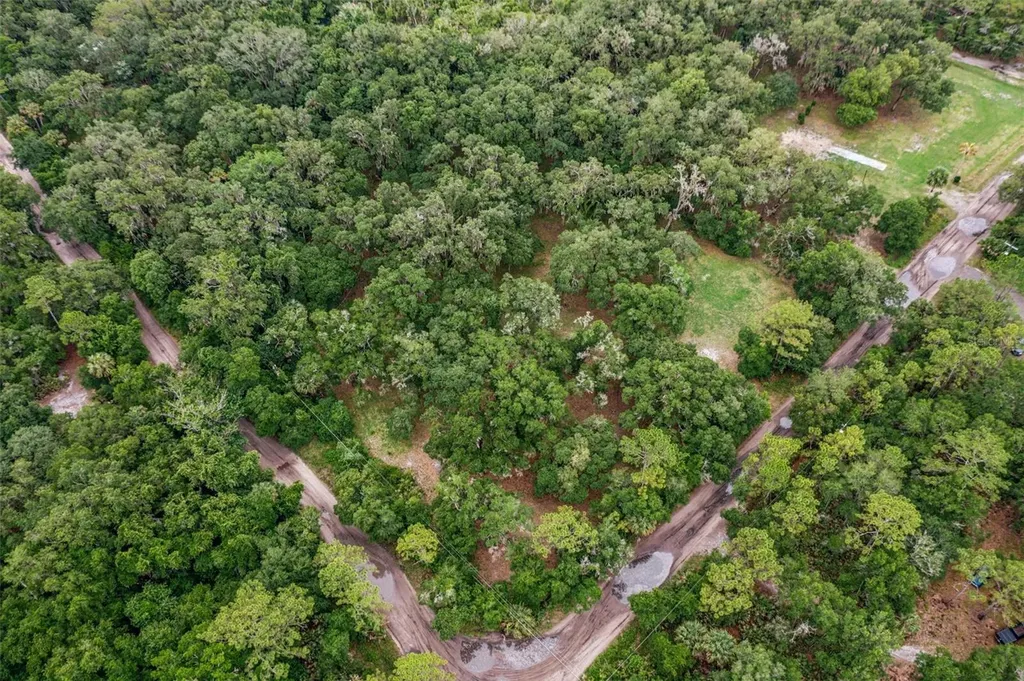1301 Arapaho Trail Geneva FL 32732