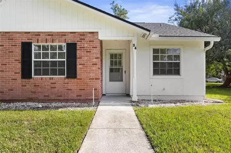 24 Kings Colony Court Palm Coast FL 32137