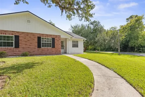 24 Kings Colony Court Palm Coast FL 32137