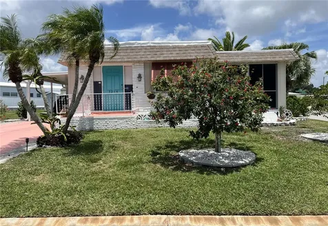5214 Beechmont Avenue Sarasota FL 34234