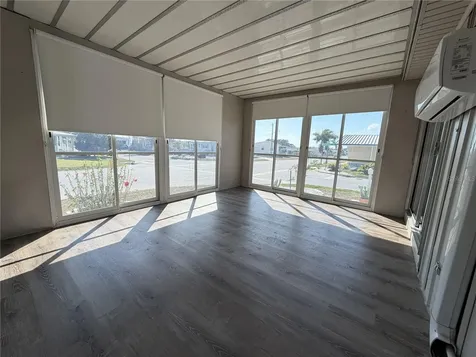 5214 Beechmont Avenue Sarasota FL 34234