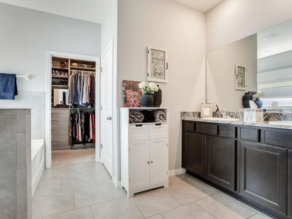 9822 Shoreline View Way Wesley Chapel FL 33545