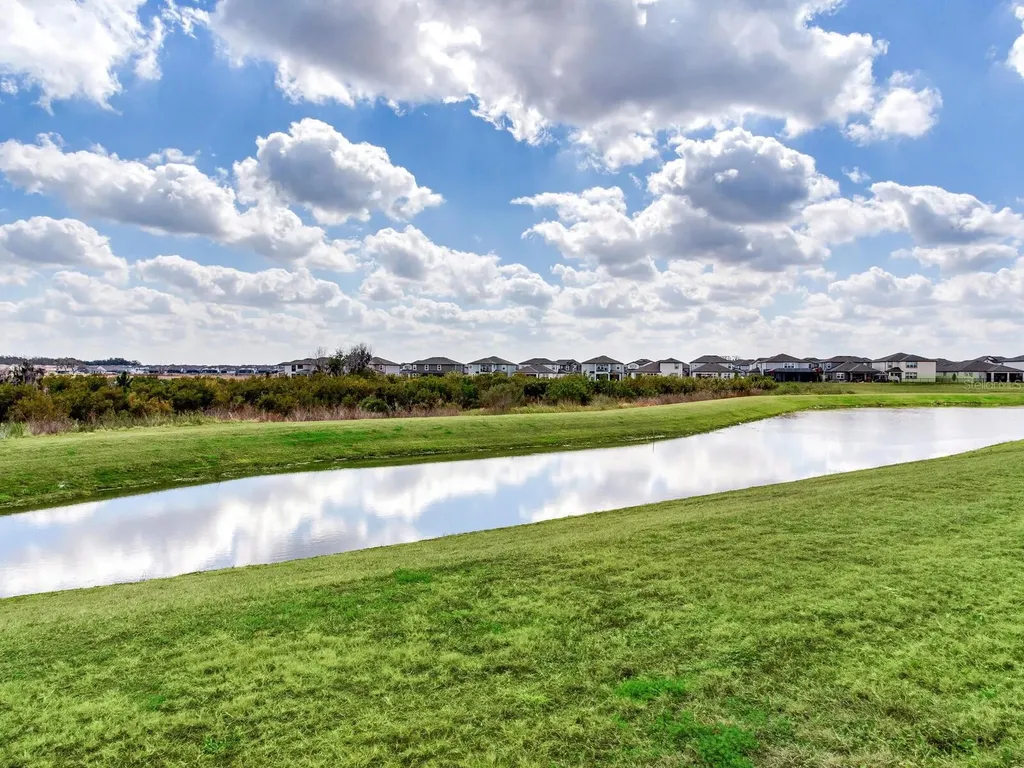 9822 Shoreline View Way Wesley Chapel FL 33545