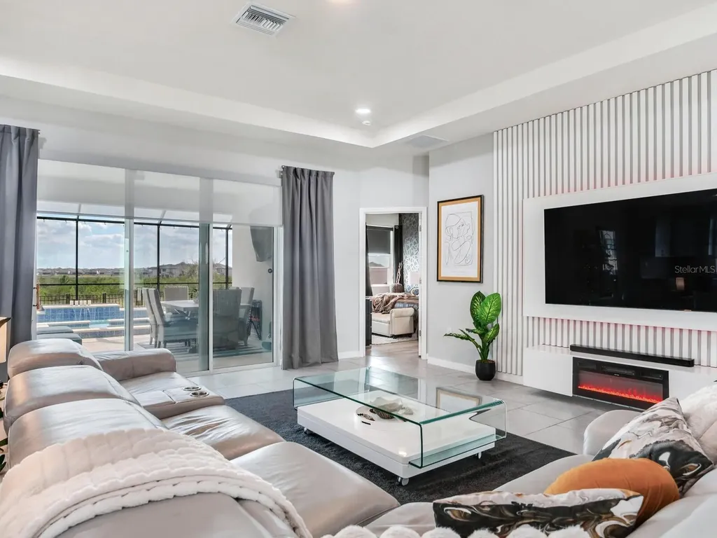 9822 Shoreline View Way Wesley Chapel FL 33545