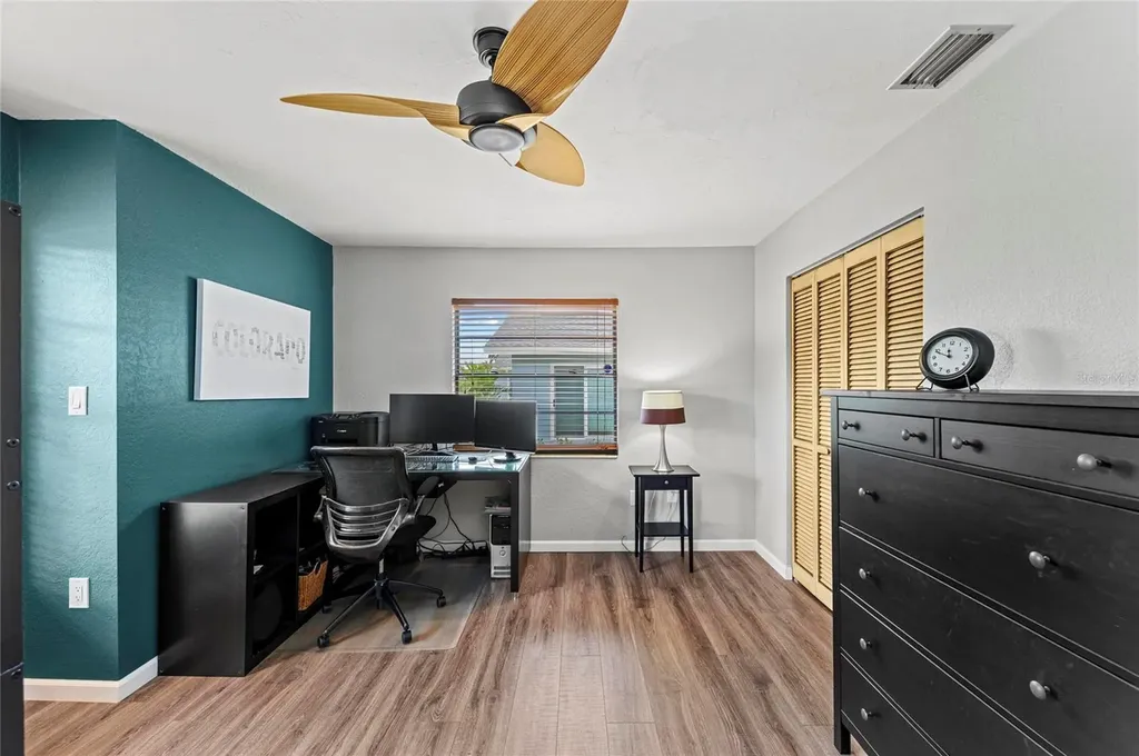 6107 45th Street W Bradenton FL 34210
