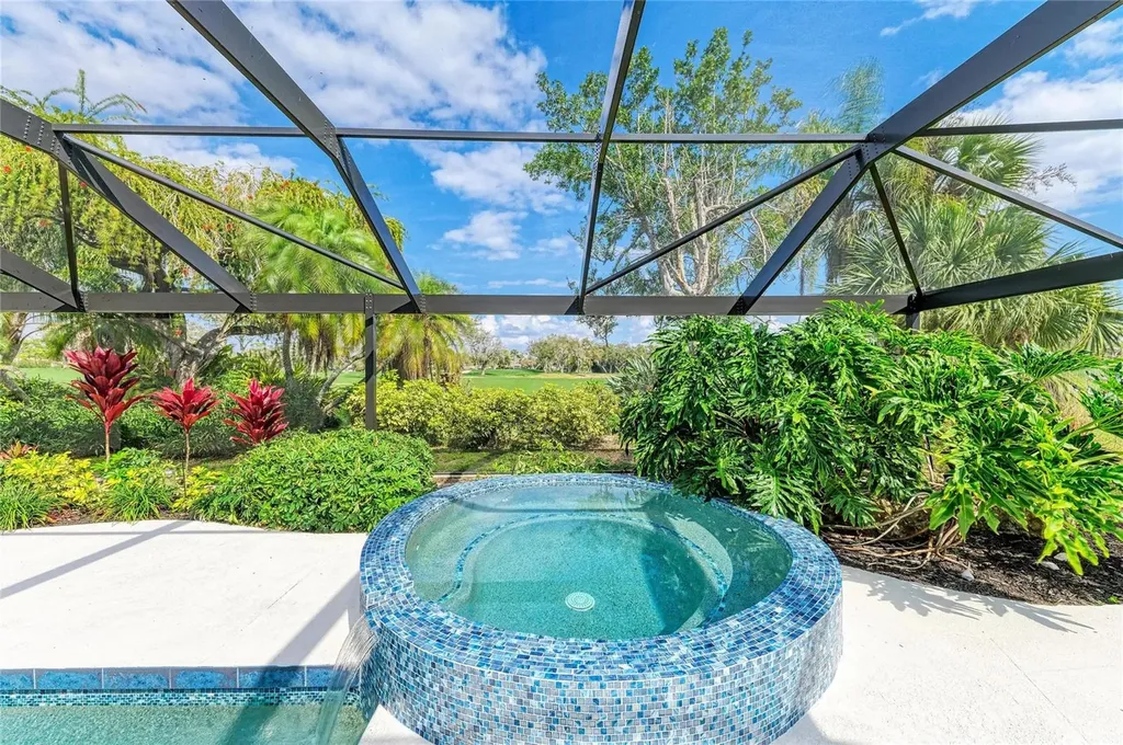 6107 45th Street W Bradenton FL 34210
