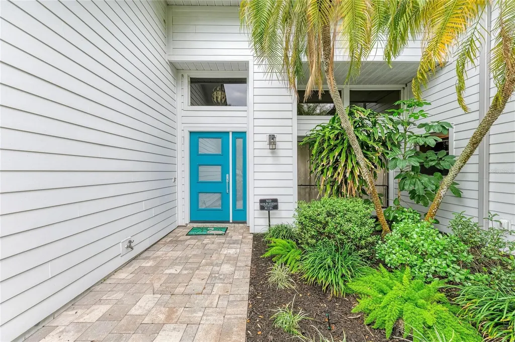 6107 45th Street W Bradenton FL 34210