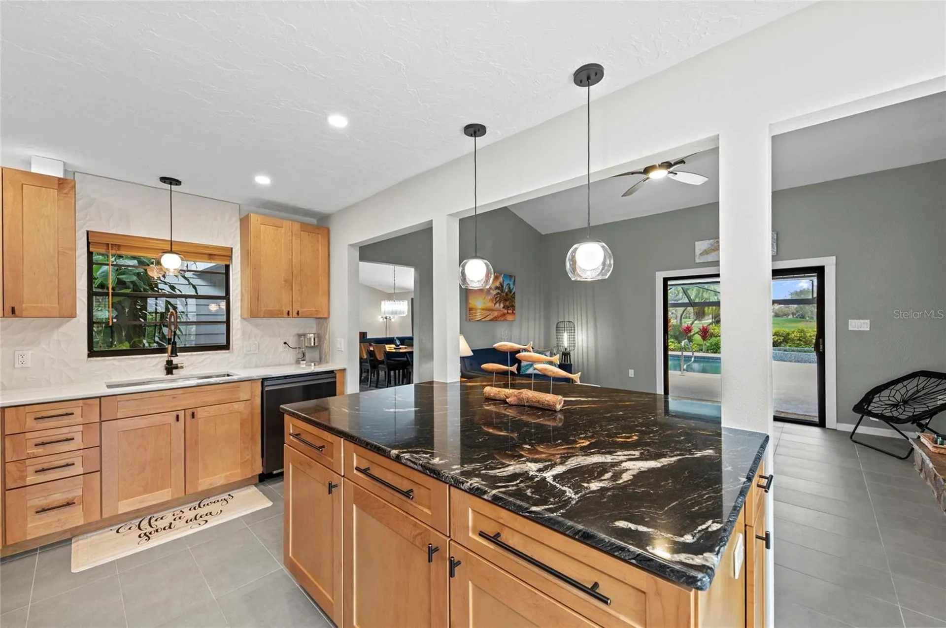 6107 45th Street W Bradenton FL 34210