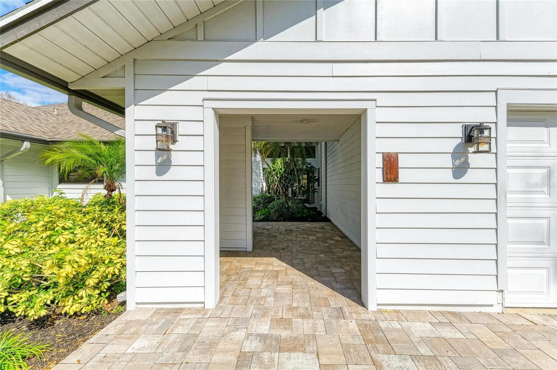 6107 45th Street W Bradenton FL 34210