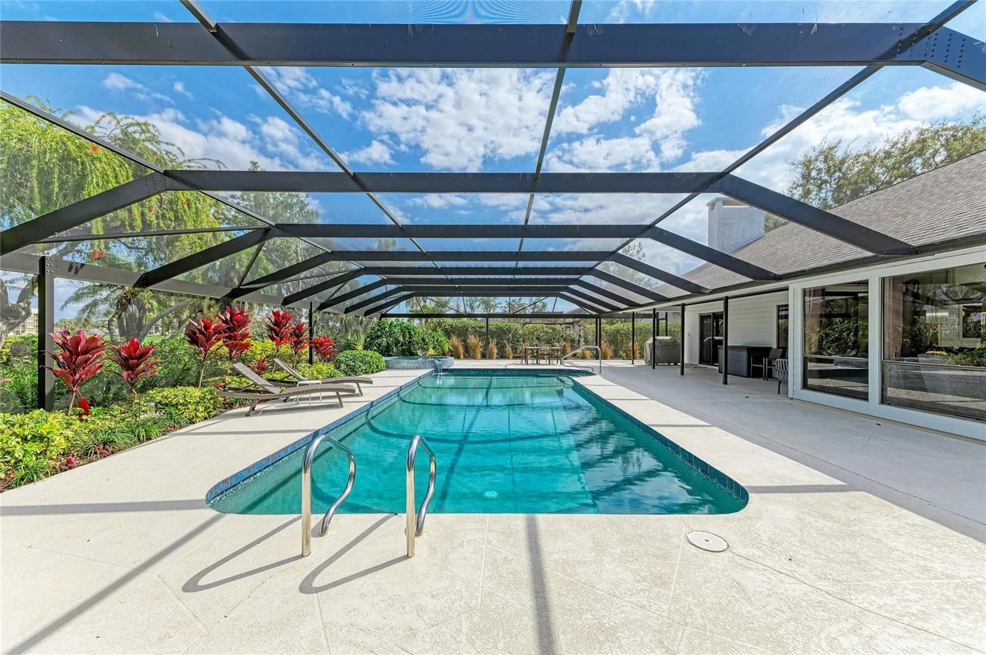 6107 45th Street W Bradenton FL 34210