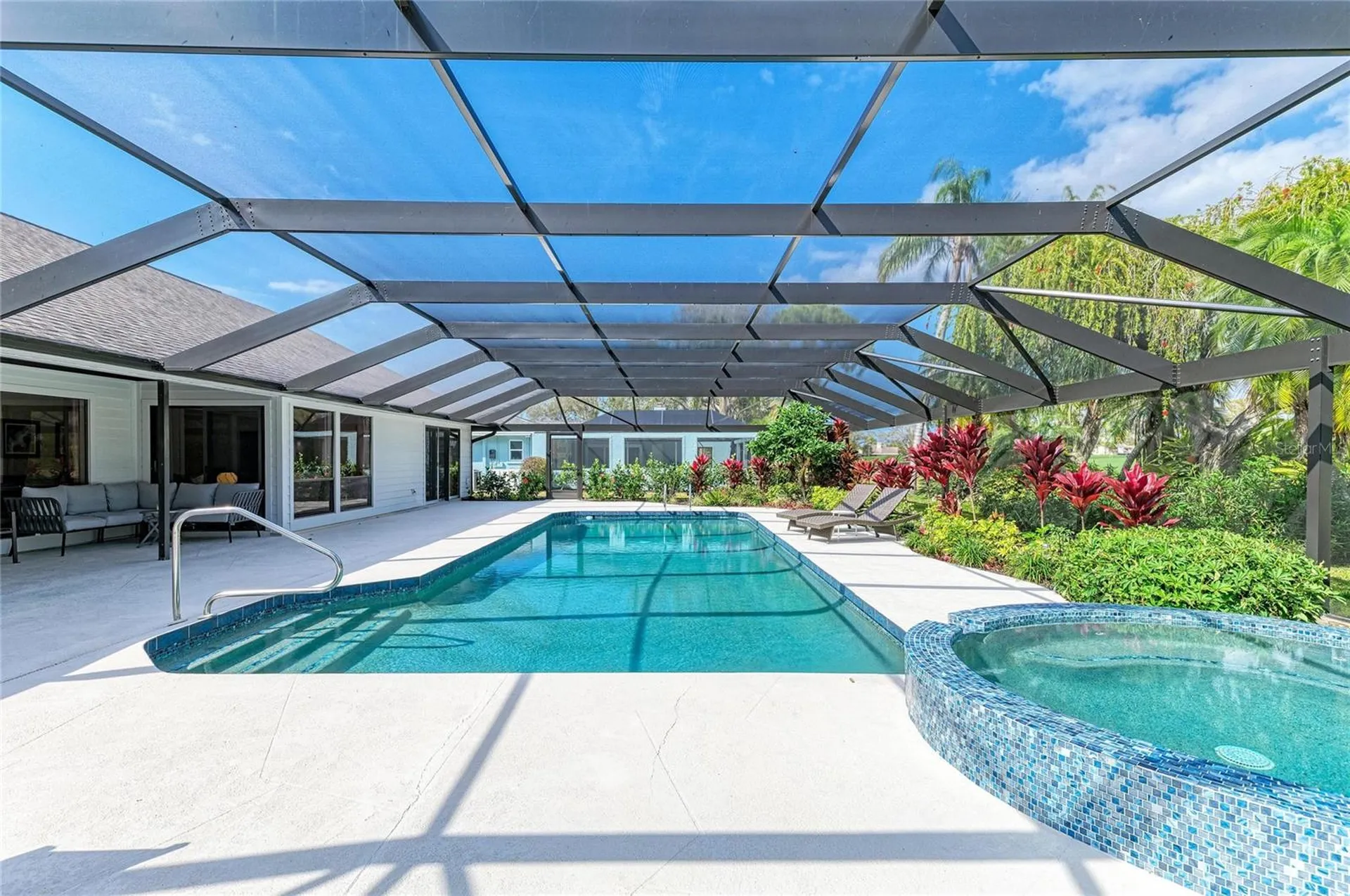 6107 45th Street W Bradenton FL 34210