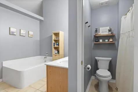 673 Red Pepper Loop Chuluota FL 32766