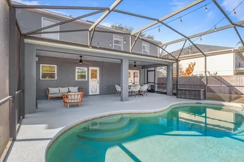 673 Red Pepper Loop Chuluota FL 32766