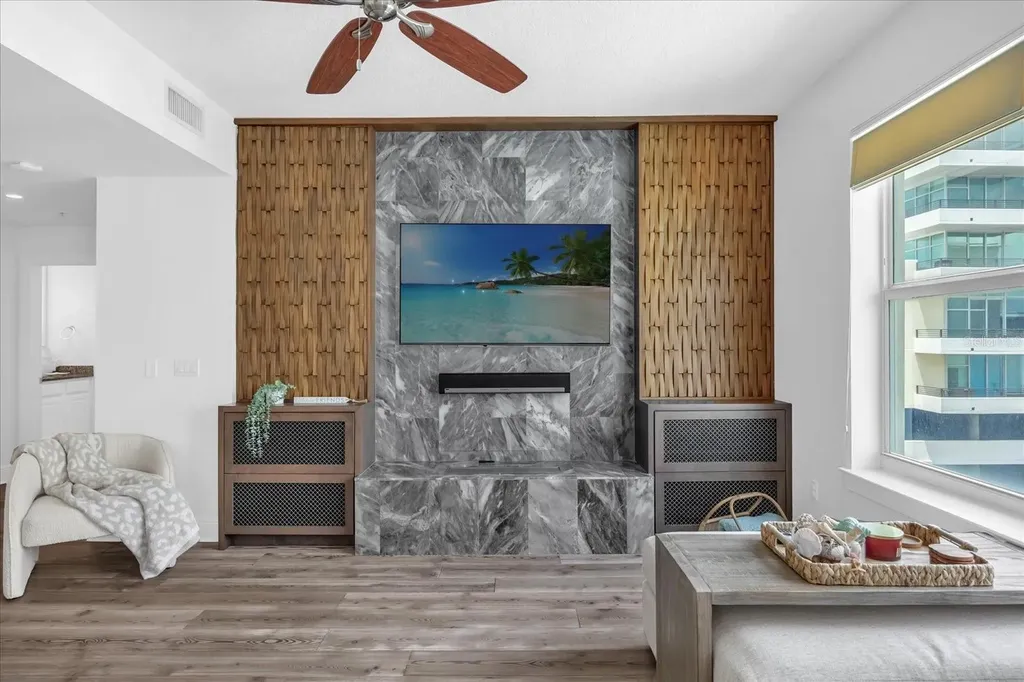 1238 E Kennedy Boulevard Tampa FL 33602