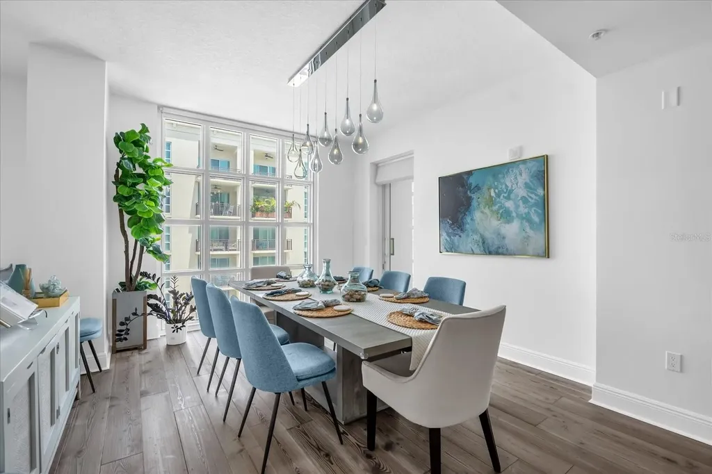 1238 E Kennedy Boulevard Tampa FL 33602