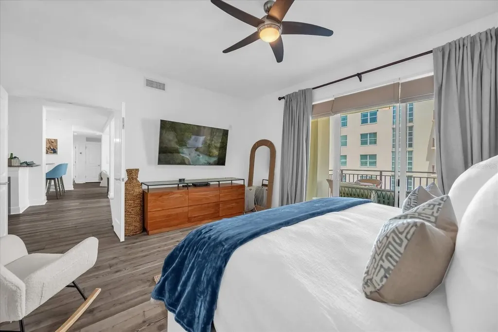 1238 E Kennedy Boulevard Tampa FL 33602