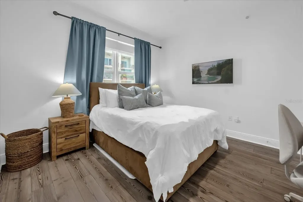 1238 E Kennedy Boulevard Tampa FL 33602