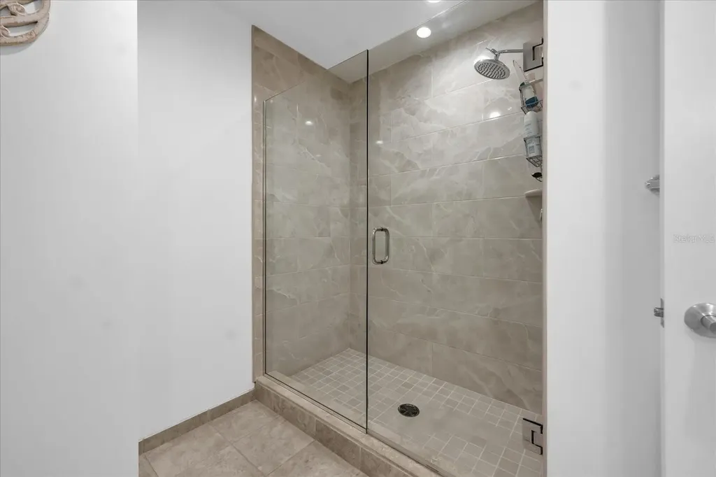 1238 E Kennedy Boulevard Tampa FL 33602