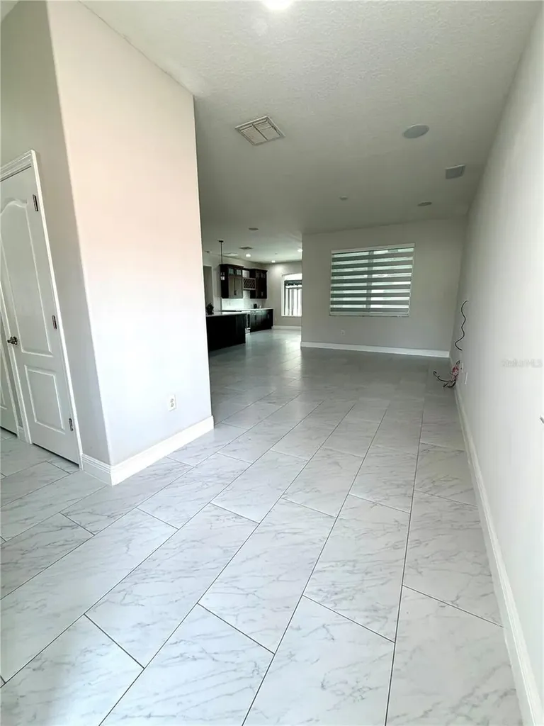 20265 Merry Oak Avenue Tampa FL 33647