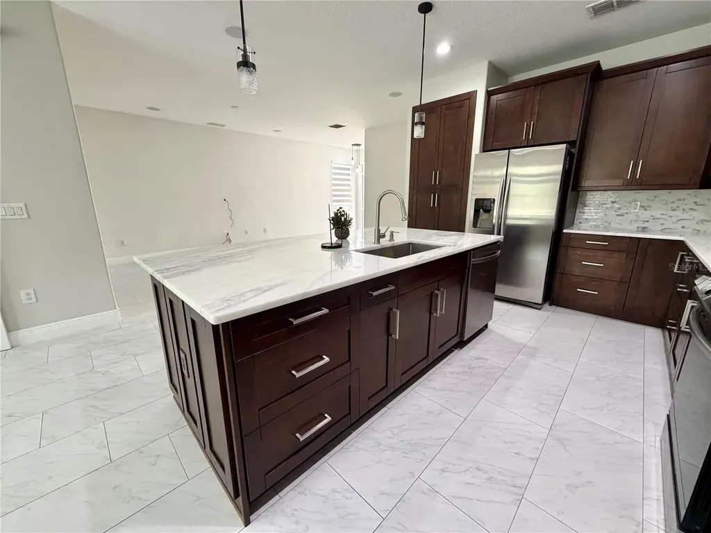 20265 Merry Oak Avenue Tampa FL 33647