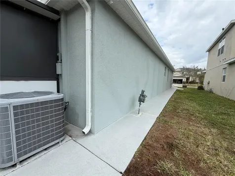 20265 Merry Oak Avenue Tampa FL 33647