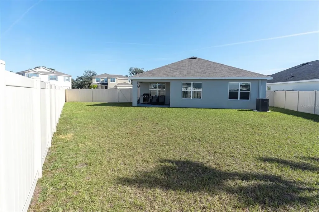 5943 Wandering Willow Drive Wesley Chapel FL 33545