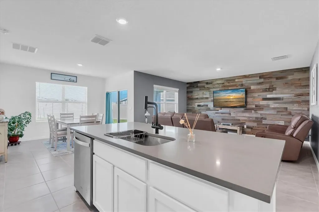 5943 Wandering Willow Drive Wesley Chapel FL 33545