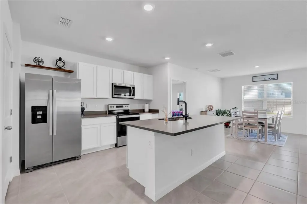 5943 Wandering Willow Drive Wesley Chapel FL 33545