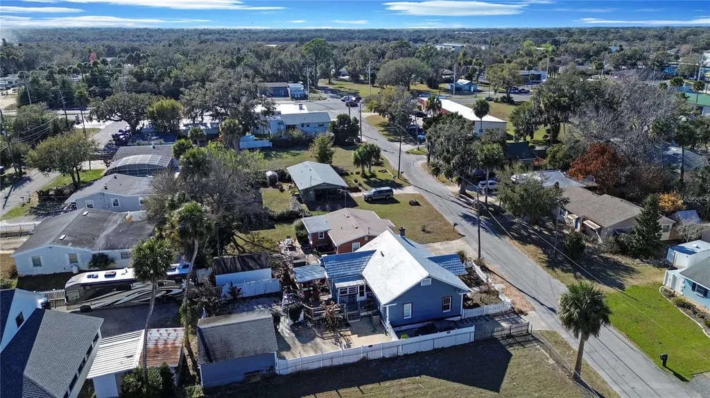118 E Yelkca Terrace Edgewater FL 32132