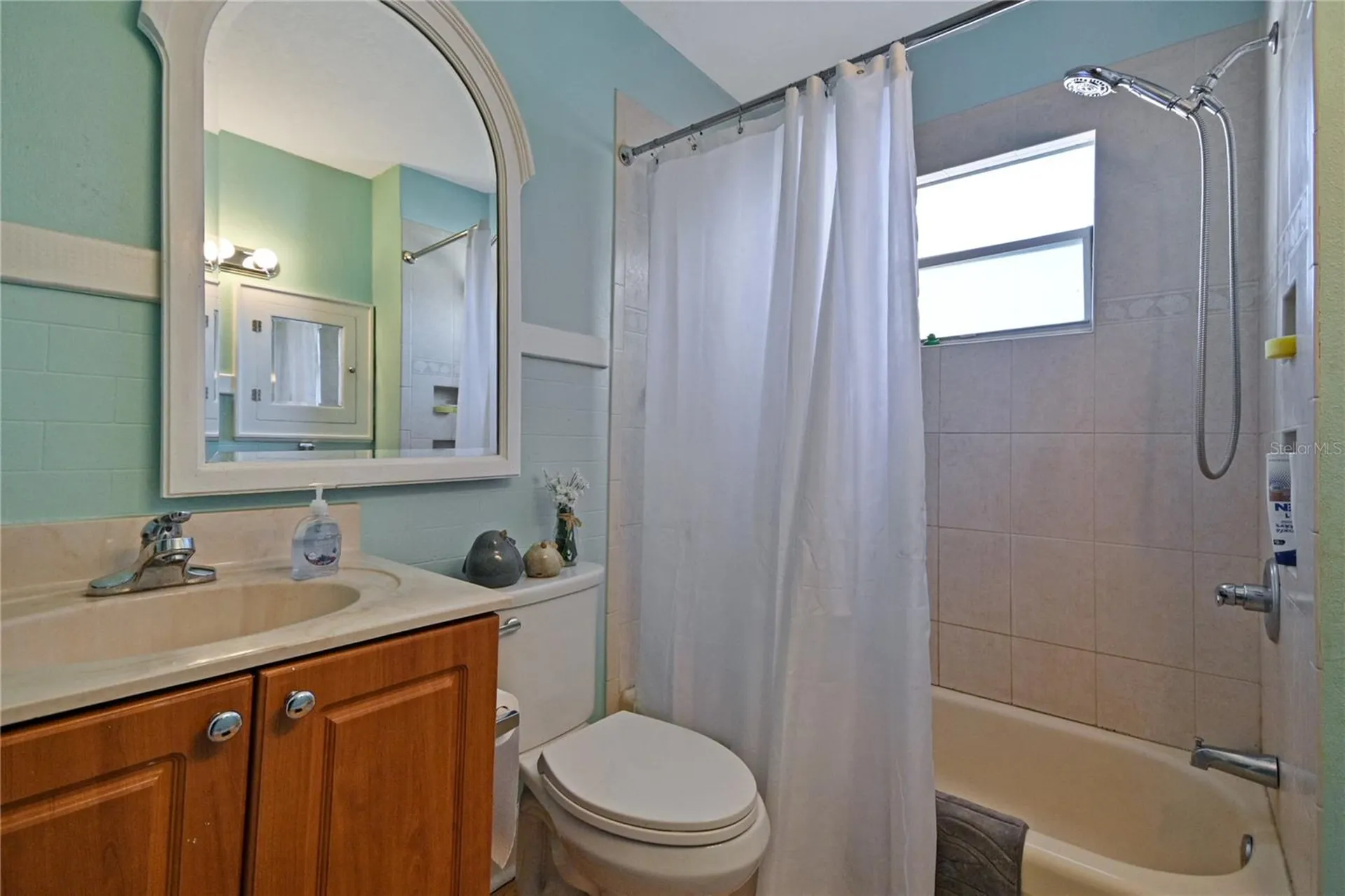 118 E Yelkca Terrace Edgewater FL 32132