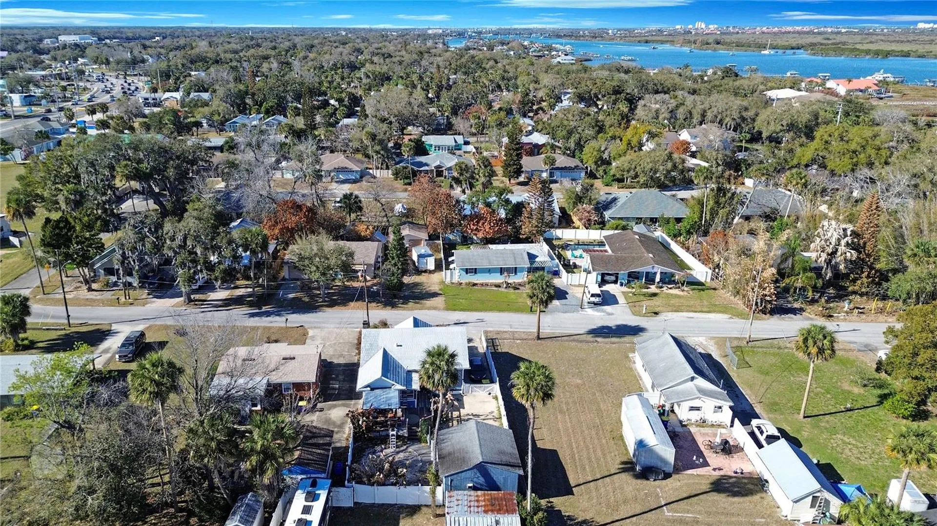 118 E Yelkca Terrace Edgewater FL 32132