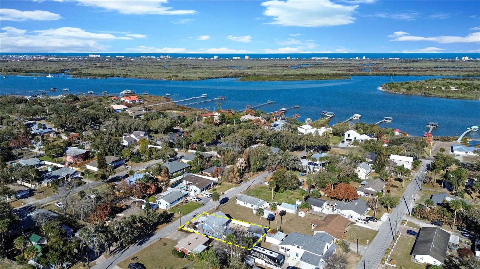 118 E Yelkca Terrace Edgewater FL 32132