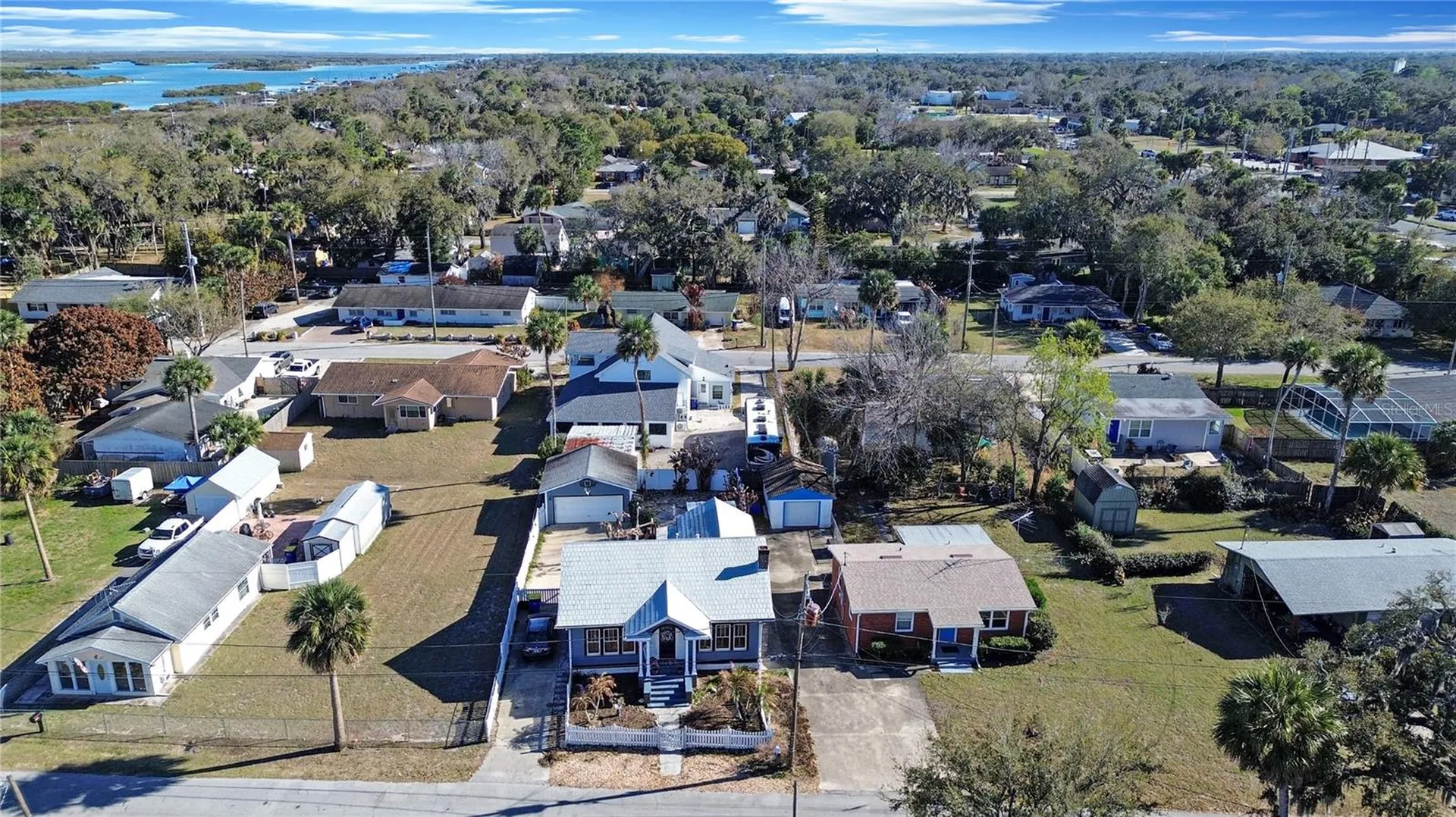 118 E Yelkca Terrace Edgewater FL 32132