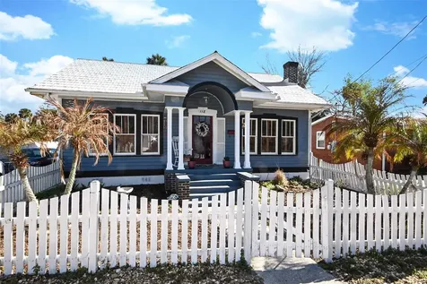 118 E Yelkca Terrace Edgewater FL 32132