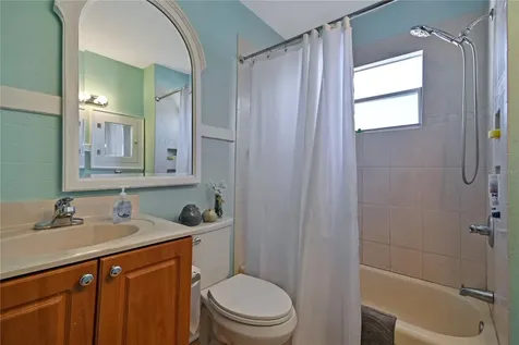 118 E Yelkca Terrace Edgewater FL 32132