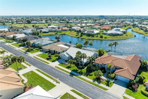 1679 Valley Drive Venice FL 34292