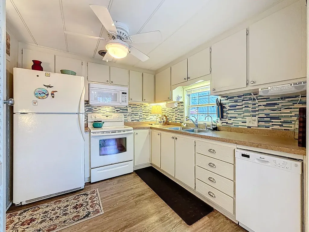 11076 100th Street Largo FL 33773