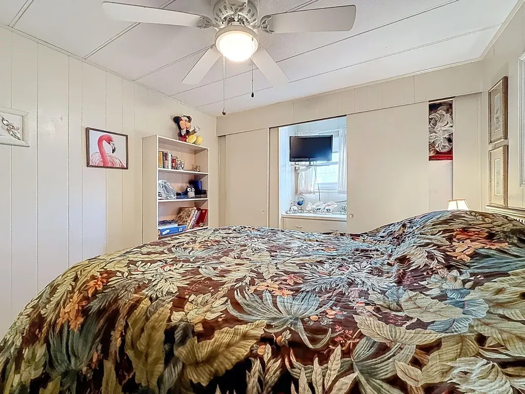 11076 100th Street Largo FL 33773