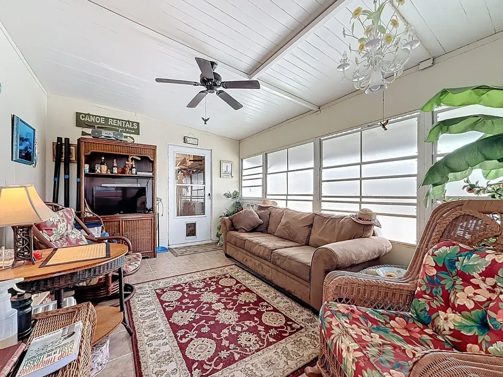 11076 100th Street Largo FL 33773