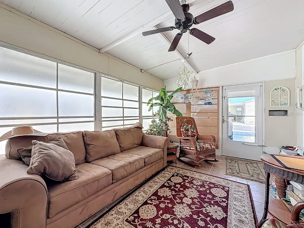 11076 100th Street Largo FL 33773