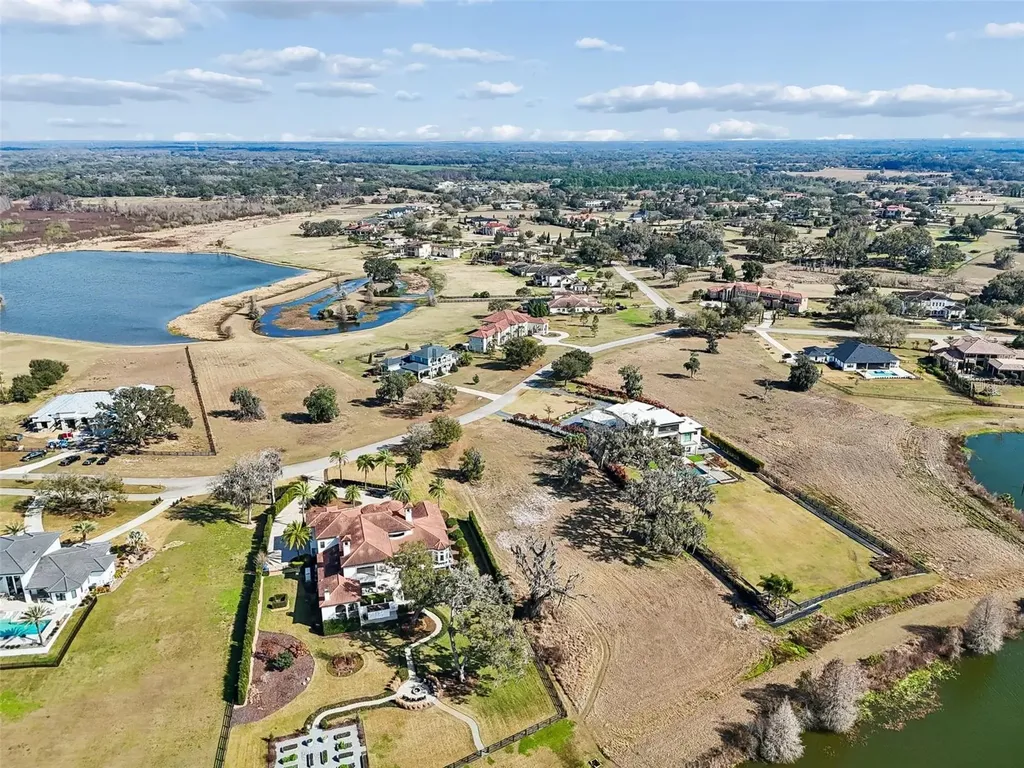 10718 Osprey Landing Way Thonotosassa FL 33592
