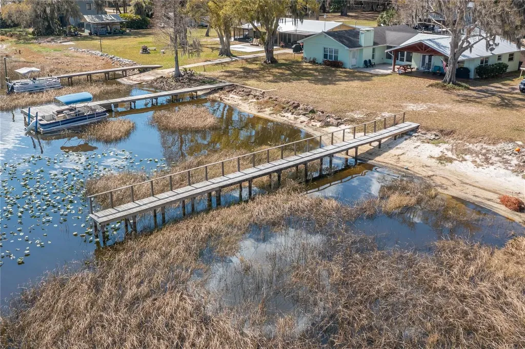 10744 W Beach Parkway Lake Wales FL 33898